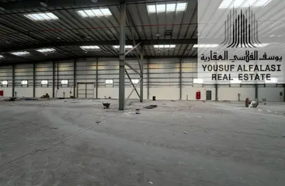Warehouse - Studio - 2 Bathrooms for rent in Umm Al Thuoob - Umm Al Quwain