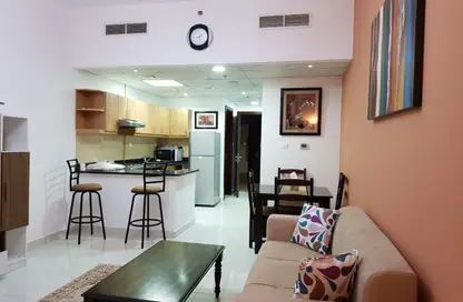 شقة - غرفة نوم - 1 حمام للايجار في مساكن النخبة رقم 6 - مساكن النخبة الرياضية - مدينة دبي الرياضية - دبي