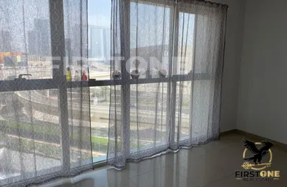 Apartment - 1 Bedroom - 2 Bathrooms for rent in RAK Tower - Marina Square - Al Reem Island - Abu Dhabi