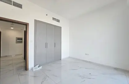 Apartment - 2 Bedrooms - 4 Bathrooms for rent in 5th Avenue - Al Furjan - Dubai