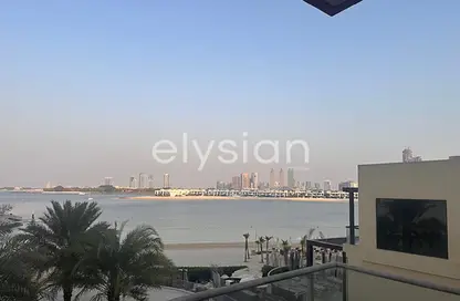 Apartment - 3 Bedrooms - 4 Bathrooms for rent in Tanzanite - Tiara Residences - Palm Jumeirah - Dubai