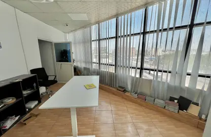 Office Space - Studio - 1 Bathroom for rent in Al Quoz 3 - Al Quoz - Dubai