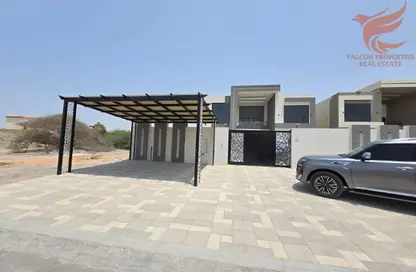 Duplex - 6 Bedrooms - 7+ Bathrooms for sale in Seih Al Ghubb - Ras Al Khaimah