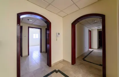 Apartment - 2 Bedrooms - 2 Bathrooms for rent in Al Jaheli - Al Ain