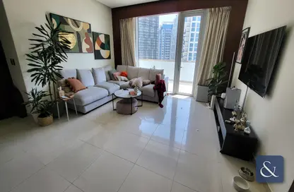 صورة لـ غرفة المعيشة شقة - 2 غرف نوم - 4 حمامات للبيع في برج يوبورا 1 - أبراج يو بورا - الخليج التجاري - دبي ، صورة رقم 1