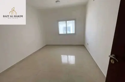 Apartment - 1 Bedroom - 2 Bathrooms for rent in Al Jurf 2 - Al Jurf - Ajman Downtown - Ajman