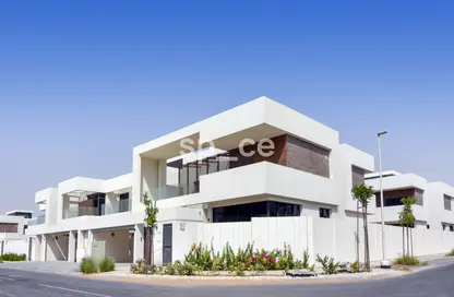 Villa - 5 Bedrooms - 6 Bathrooms for sale in West Yas - Yas Island - Abu Dhabi
