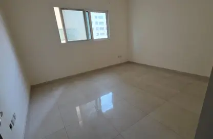 Apartment - 2 Bedrooms - 2 Bathrooms for rent in Queen Tower - Al Qasba - Sharjah