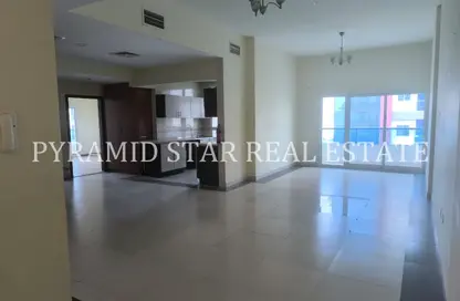 Apartment - 2 Bedrooms - 2 Bathrooms for sale in Zenith A1 Tower - Zenith Towers - Dubai Sports City - Dubai