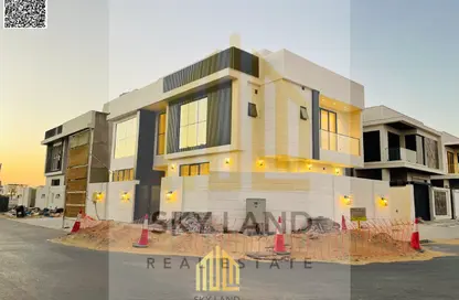 Villa - 5 Bedrooms - 7 Bathrooms for sale in Al Amira Village - Al Yasmeen - Ajman