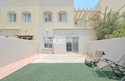 Villa - 2 Bedrooms - 3 Bathrooms for rent in Springs 14 - The Springs - Dubai