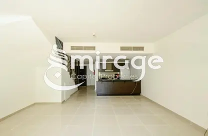 Townhouse - 5 Bedrooms - 7 Bathrooms for sale in Contemporary Style - Al Reef Villas - Al Reef - Abu Dhabi