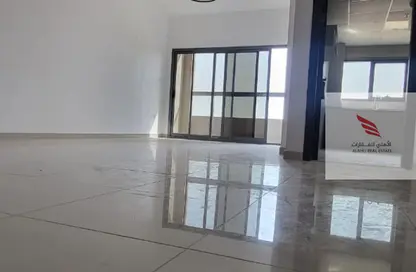 Apartment - 2 Bedrooms - 3 Bathrooms for rent in Al Jurf 3 - Al Jurf - Ajman Downtown - Ajman