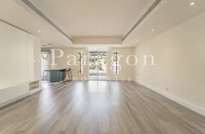 Villa - 3 Bedrooms - 3 Bathrooms for sale in Springs 6 - The Springs - Dubai