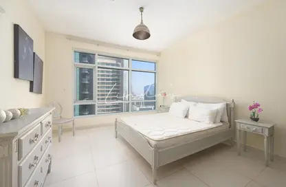 Apartment - 2 Bedrooms - 3 Bathrooms for rent in The Lofts West - The Lofts - Downtown Dubai - Dubai
