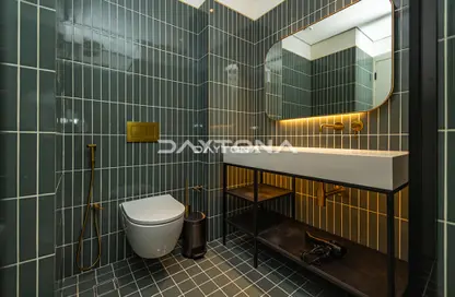 صورة لـ حمام شقة - 1 حمام للبيع في رأسًا على عقب - الخليج التجاري - دبي ، صورة رقم 1