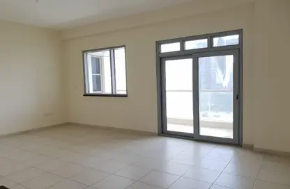 شقة - 2 غرف نوم - 3 حمامات للايجار في F برج - الأبراج الإدارية - الخليج التجاري - دبي