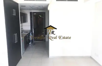 Apartment - Studio - 1 Bathroom for rent in Goldcrest Views 2 - JLT Cluster J - Jumeirah Lake Towers - Dubai