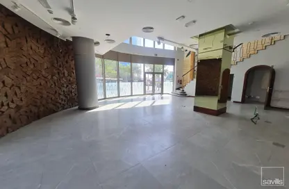 عمارة بالكامل - استوديو للايجار في بناية الشيخة سلامة - شارع الخالدية - الخالدية - أبوظبي