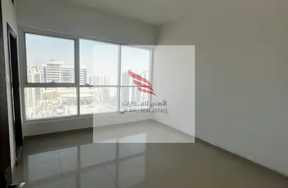 Apartment - 3 Bedrooms - 3 Bathrooms for rent in Al Rashidiya Towers - Al Rashidiya - Ajman Downtown - Ajman
