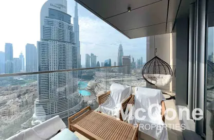 Apartment - 3 Bedrooms - 5 Bathrooms for sale in Boulevard Point - Downtown Dubai - Dubai