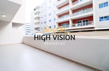 Apartment - 1 Bedroom - 2 Bathrooms for rent in Tower 1 - Al Reef Downtown - Al Reef - Abu Dhabi