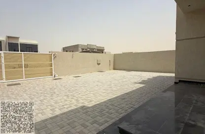 فيلا - 3 غرف نوم - 5 حمامات للايجار في أم الثعوب - أم القيوين