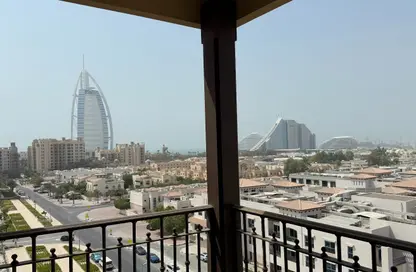 Apartment - 2 Bedrooms - 2 Bathrooms for rent in Jadeel 3 - Madinat Jumeirah Living - Umm Suqeim - Dubai