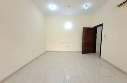 Villa - 4 Bedrooms - 6 Bathrooms for rent in Mohamed Bin Zayed Centre - Mohamed Bin Zayed City - Abu Dhabi