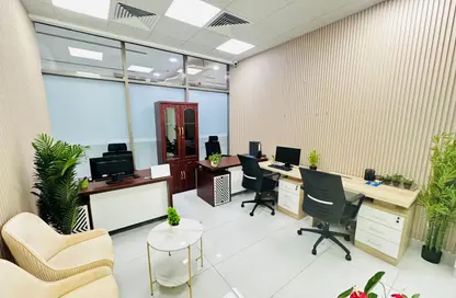 Office Space - Studio - 1 Bathroom for rent in Red Avenue - Al Garhoud - Dubai