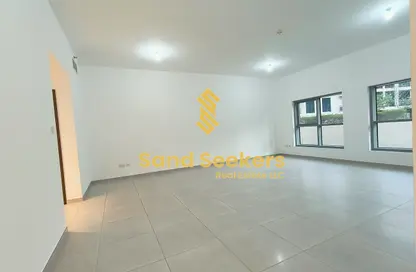 Apartment - 2 Bedrooms - 3 Bathrooms for rent in Bloom Marina - Al Bateen - Abu Dhabi