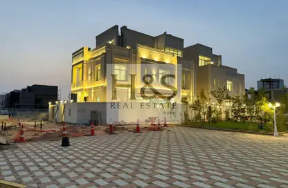 Villa - 5 Bedrooms - 6 Bathrooms for sale in Al Helio - Ajman