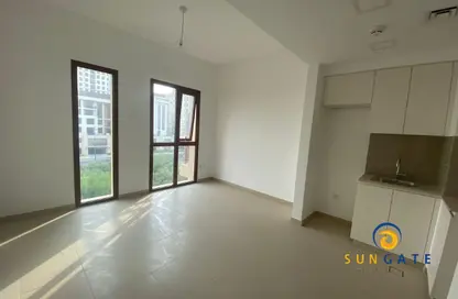 Apartment - Studio - 1 Bathroom for rent in Zahra Breeze Apartments 3B - Zahra Breeze Apartments 3 - Zahra Breeze Apartments - Town Square - Dubai