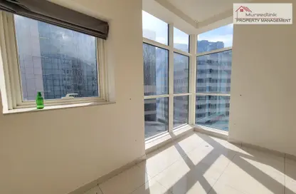 Empty Room image for: Apartment - 2 Bedrooms - 3 Bathrooms for rent in Danat Tower B - Danat Towers - Muroor Area - Abu Dhabi, Image 1