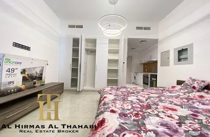 Apartment - Studio - 1 Bathroom for rent in The Square Tower - District 13 - Jumeirah Village Circle - Dubai Apartment - Studio - 1 Bathroom for rent in The Square Tower - District 13 - Jumeirah Village Circle - Dubai