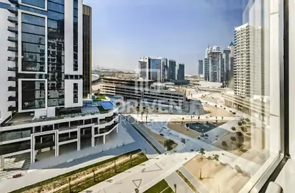 Apartment - 1 Bedroom - 2 Bathrooms for rent in Park Central - Business Bay - Dubai