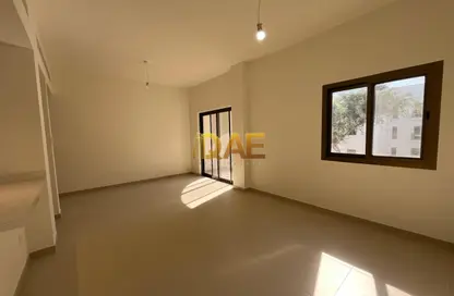 شقة - 2 غرف نوم - 2 حمامات للايجار في مباني الحدائق - الحدائق - دبي