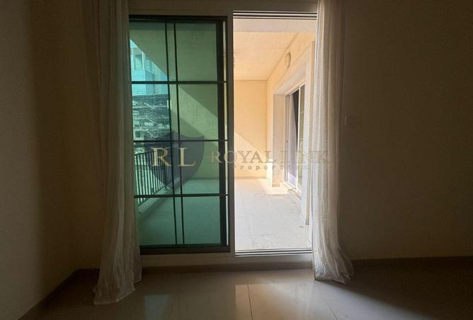 15782011 - Property Image 2