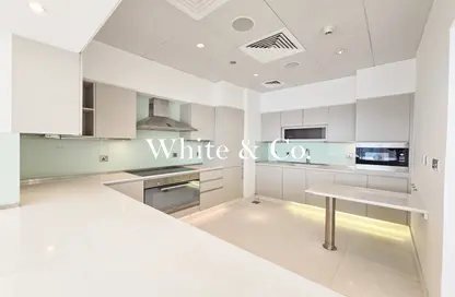 Apartment - 3 Bedrooms - 4 Bathrooms for rent in Tanzanite - Tiara Residences - Palm Jumeirah - Dubai Apartment - 3 Bedrooms - 4 Bathrooms for rent in Tanzanite - Tiara Residences - Palm Jumeirah - Dubai