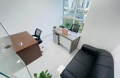 Office Space - Studio - 1 Bathroom for rent in Aspin Tower - Sheikh Zayed Road - Dubai