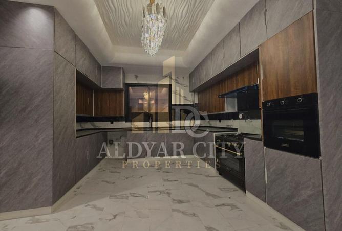 15981754 - صورة العقار 3