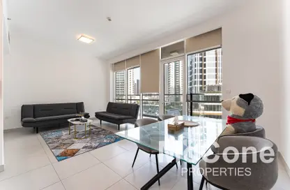 Apartment - 2 Bedrooms - 3 Bathrooms for rent in Vezul Residence - Business Bay - Dubai