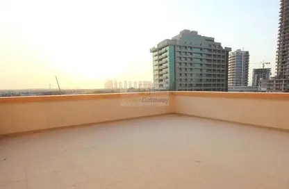 Apartment - 1 Bedroom - 2 Bathrooms for sale in European - Canal Residence - Dubai Sports City - Dubai