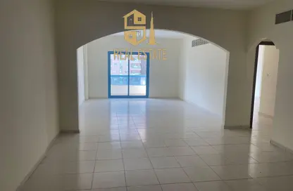 Apartment - 1 Bedroom - 2 Bathrooms for rent in Ajman Corniche Residences - Ajman Corniche Road - Ajman