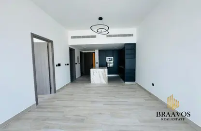 Apartment - 1 Bedroom - 2 Bathrooms for rent in Oxford Gardens - Arjan - Dubai