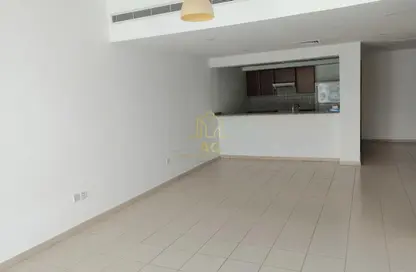 شقة - 2 غرف نوم - 2 حمامات للايجار في الأرتا 2 - الأرتا - جرينز - دبي