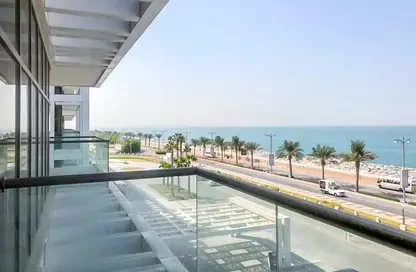 Apartment - 2 Bedrooms - 2 Bathrooms for rent in The Crescent - Palm Jumeirah - Dubai