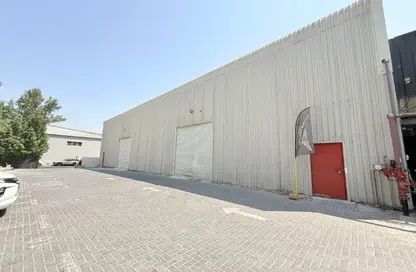 Warehouse - Studio for rent in Al Qusais - Dubai