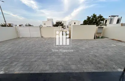 Villa - 4 Bedrooms - 7 Bathrooms for sale in Alreeman - Al Shamkha - Abu Dhabi
