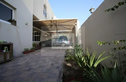 Villa - 4 Bedrooms - 6 Bathrooms for rent in Al Garhoud Villas - Al Garhoud - Dubai